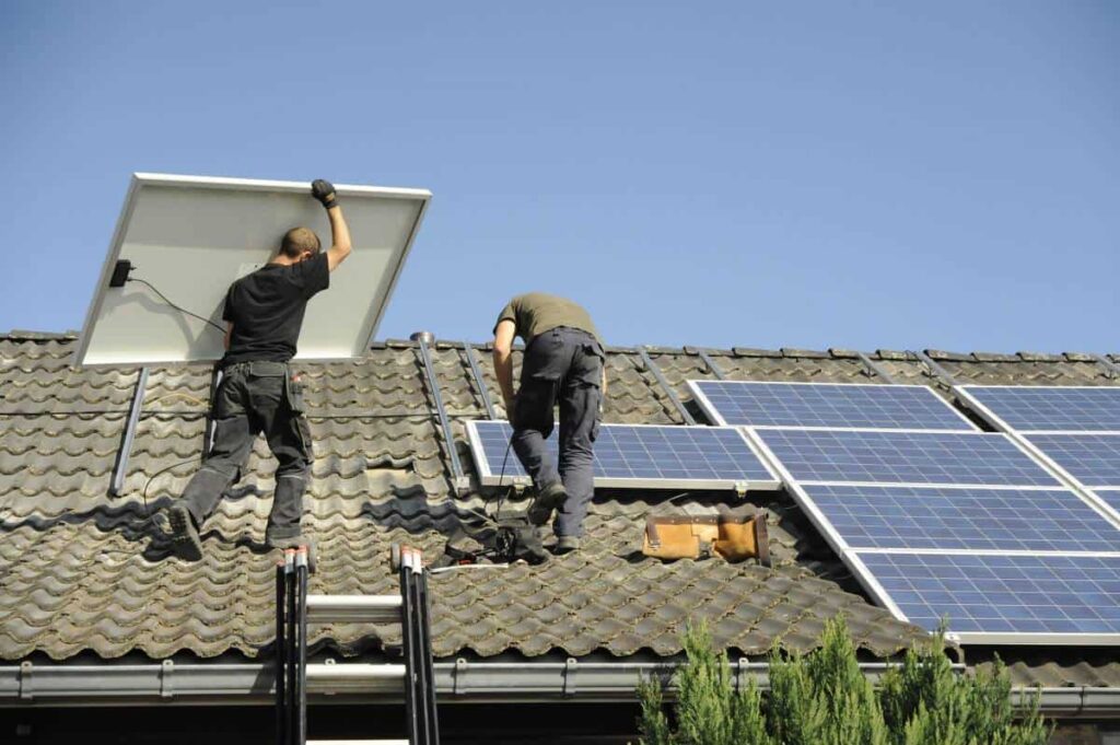 Lockhart solar roofing installation