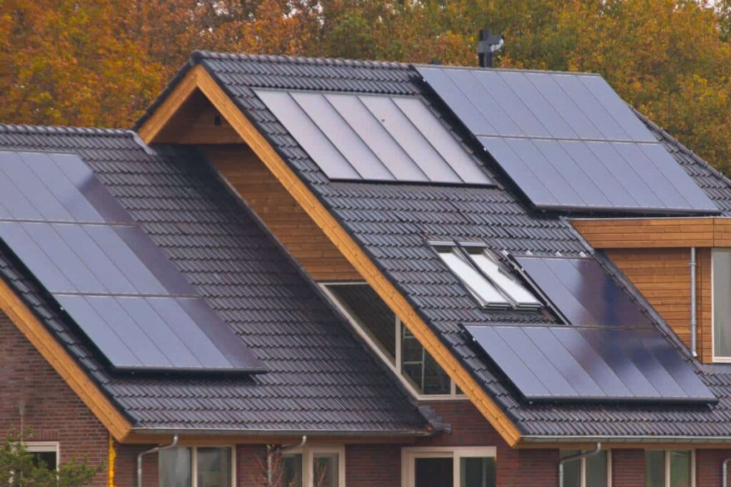 San Marcos Solar Panels on newly build house roof