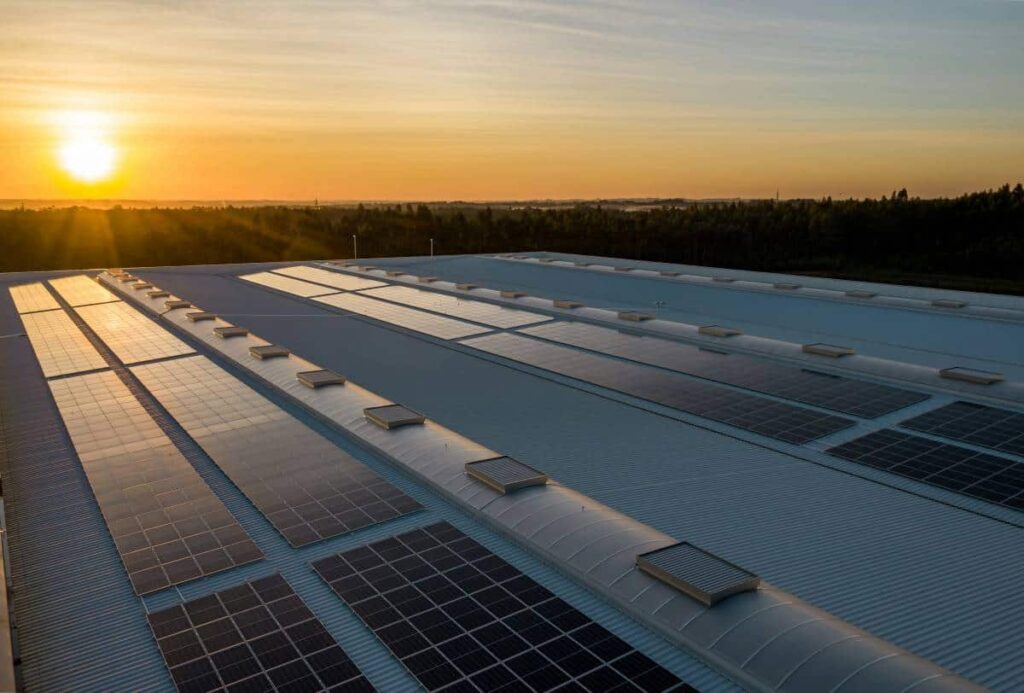Austin solar panel roofing over a commercial building